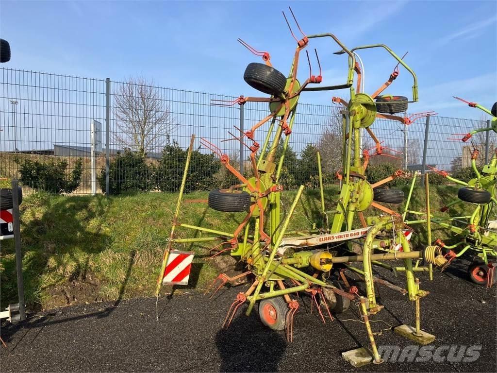 CLAAS Volto 640 HR Rendkészítő