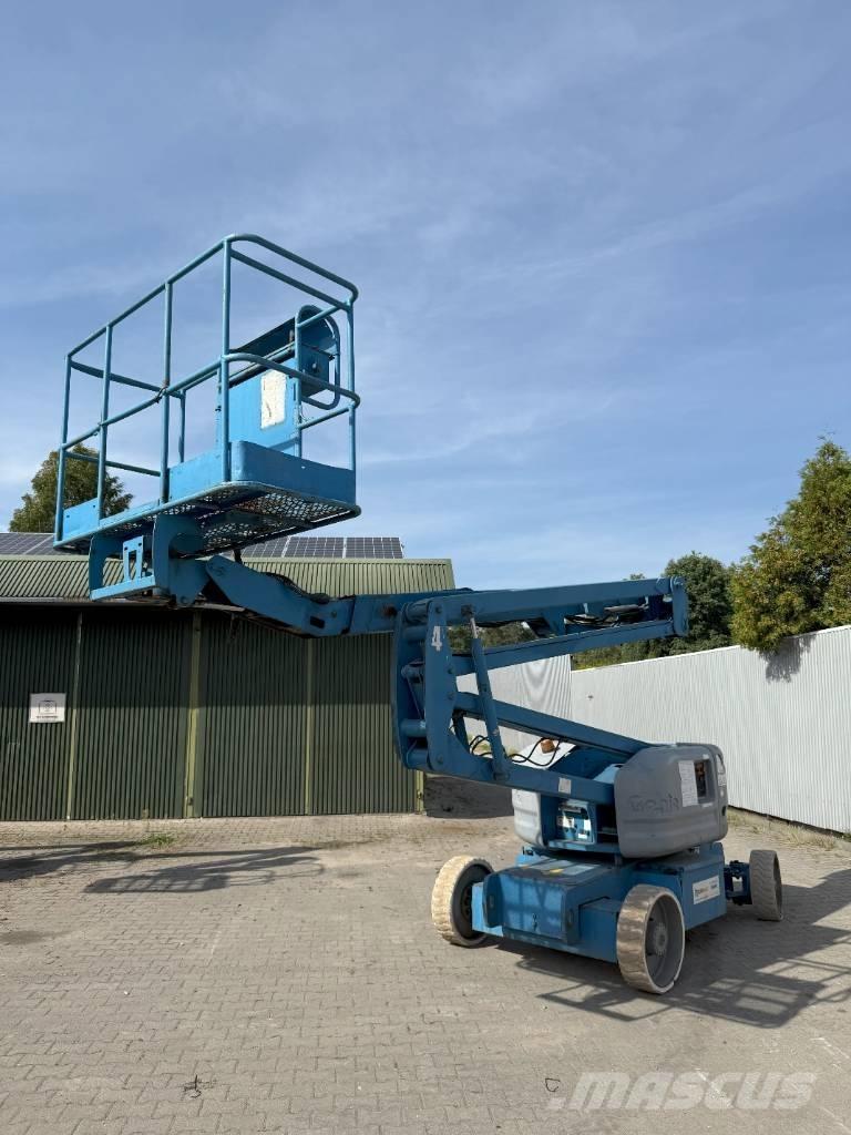 Genie Z 45/25 DC Karos emelők