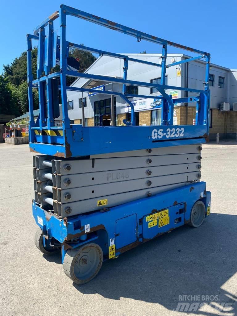 Genie GS 3232 Ollós emelők