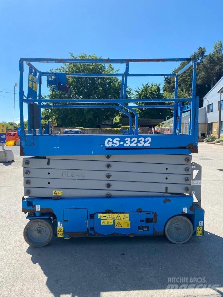 Genie GS 3232 Ollós emelők