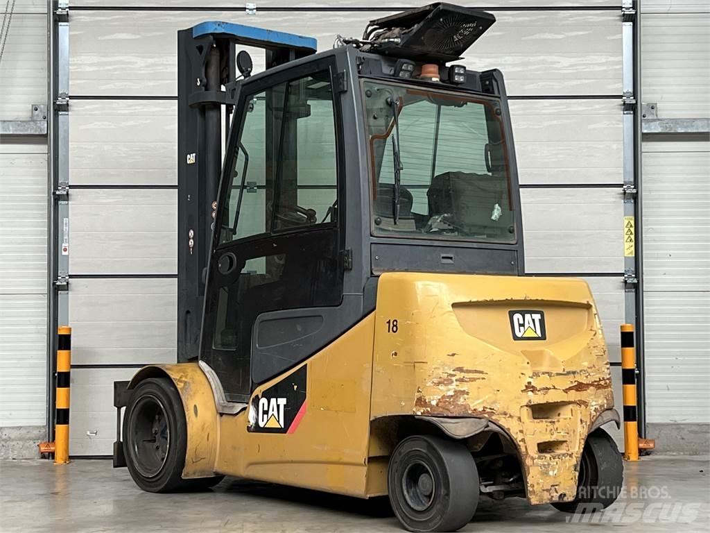 CAT erpillar EP40 Elektromos targoncák