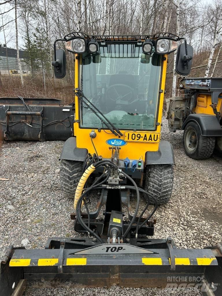 Wille 265 Kompakt traktorok