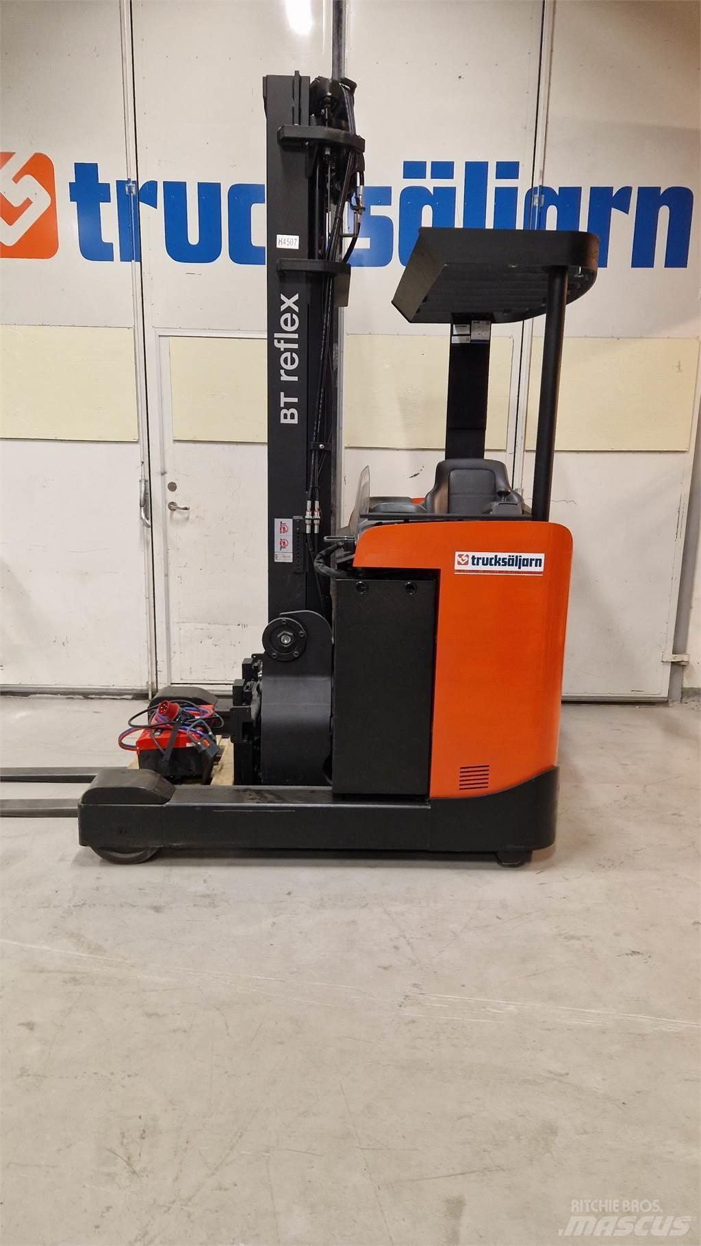 BT RRE160B Tolóoszlopos targonca