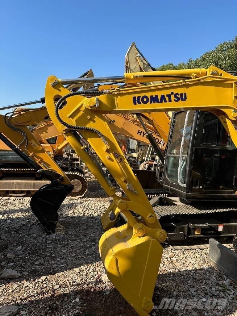 Komatsu PC 40 Lánctalpas kotrók