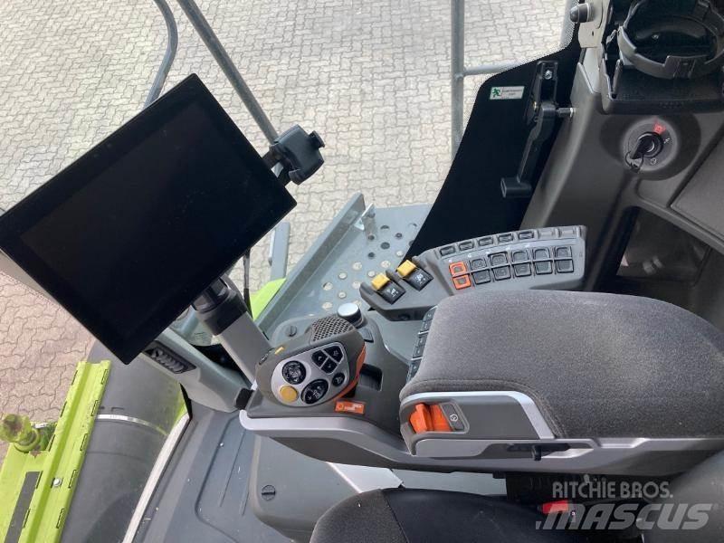 CLAAS LEXION 6700 Kombájnok