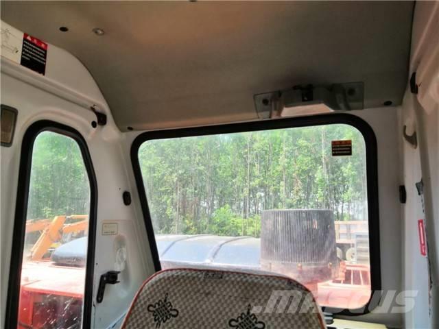 Doosan DH225LC-7 Lánctalpas kotrók