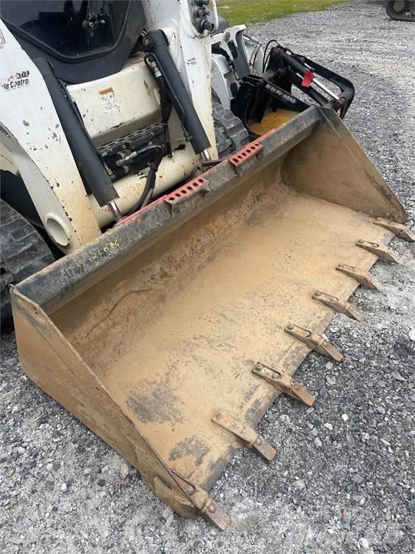 Bobcat T870 Kompaktrakodók
