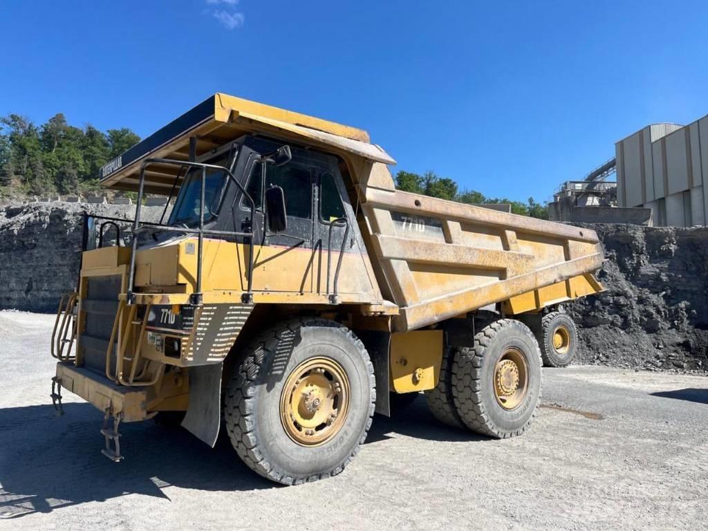 CAT 771D Nehézdömper