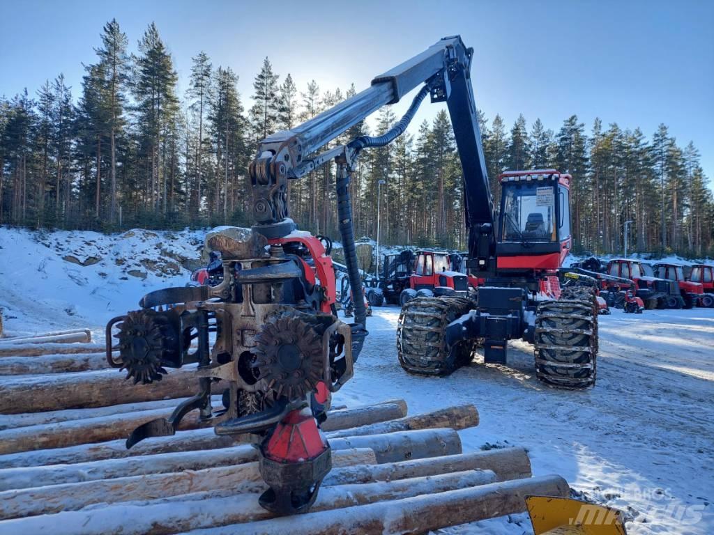 Komatsu 931.1 Betakarítók