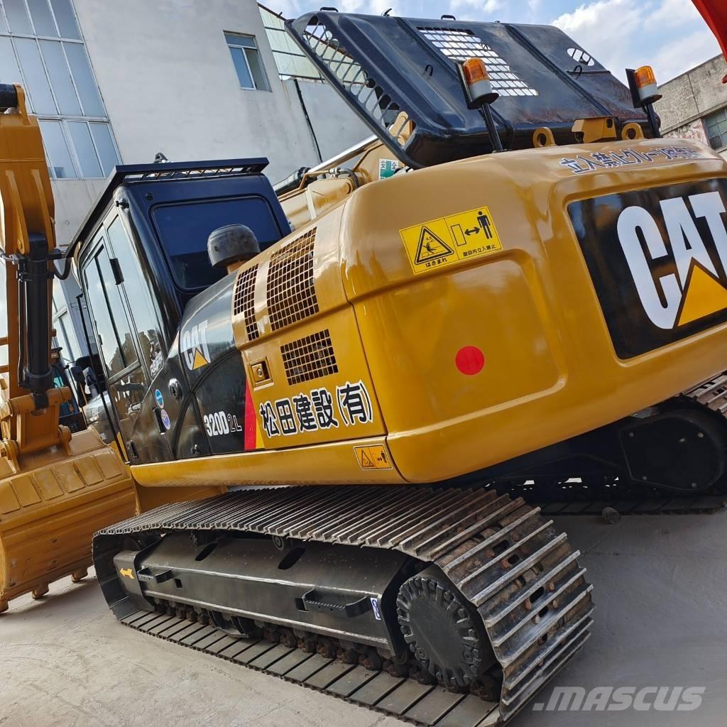 CAT 320 D2L Lánctalpas kotrók