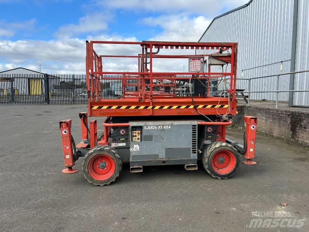 SkyJack SJ 6826 RT Ollós emelők