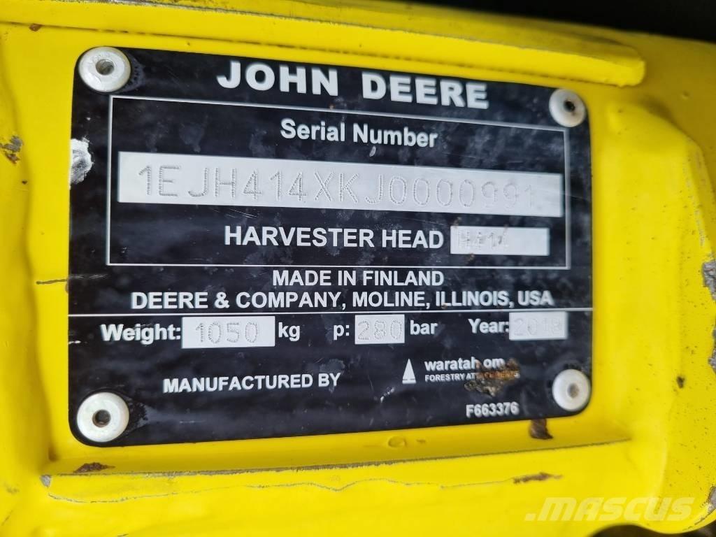 John Deere 1270 G Betakarítók