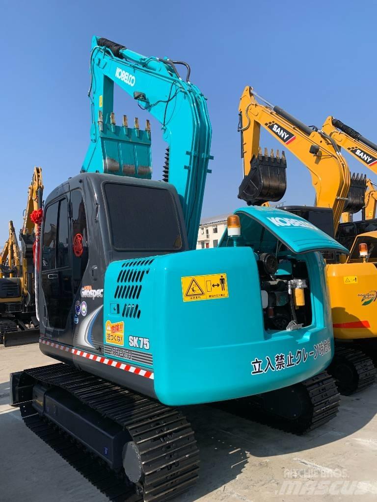 Kobelco SK 75 Mini kotrók < 7t