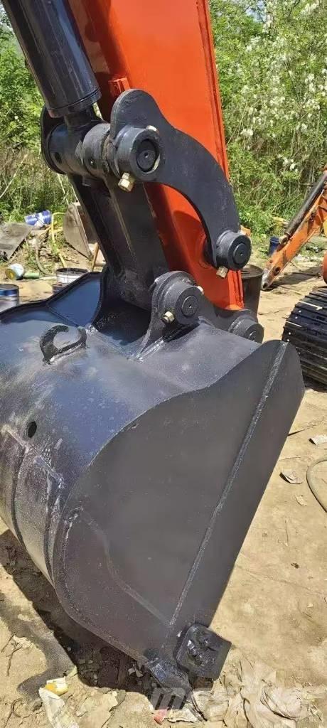 Doosan DX 60 Mini kotrók < 7t