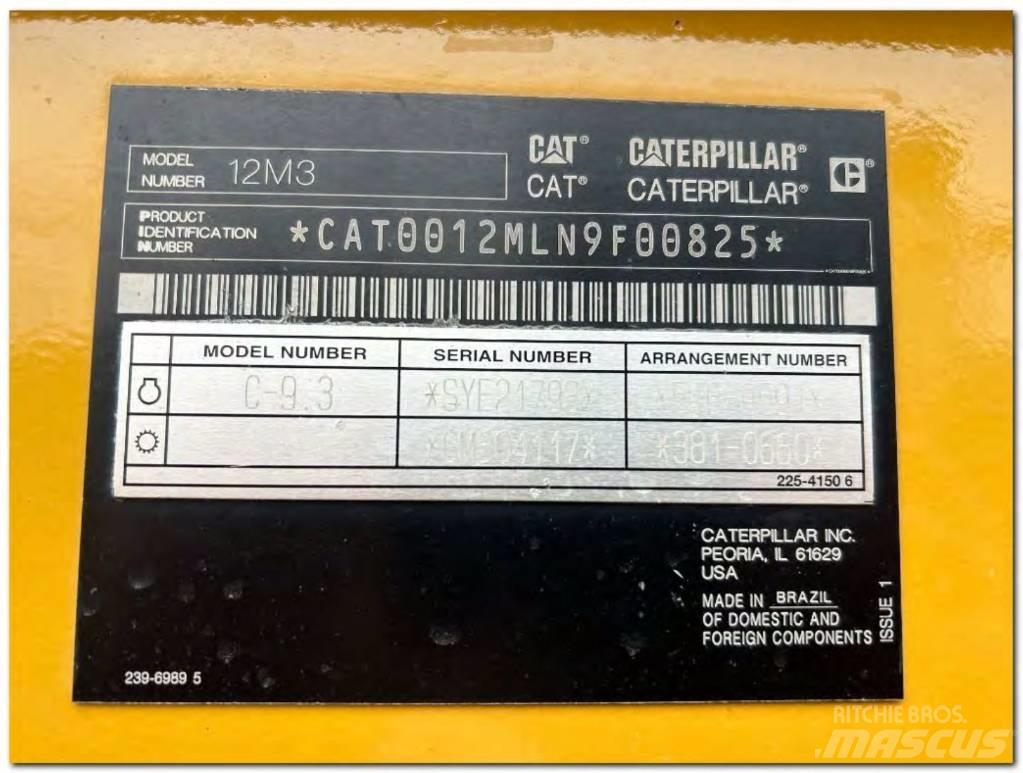 CAT 12 M 3 Gréderek
