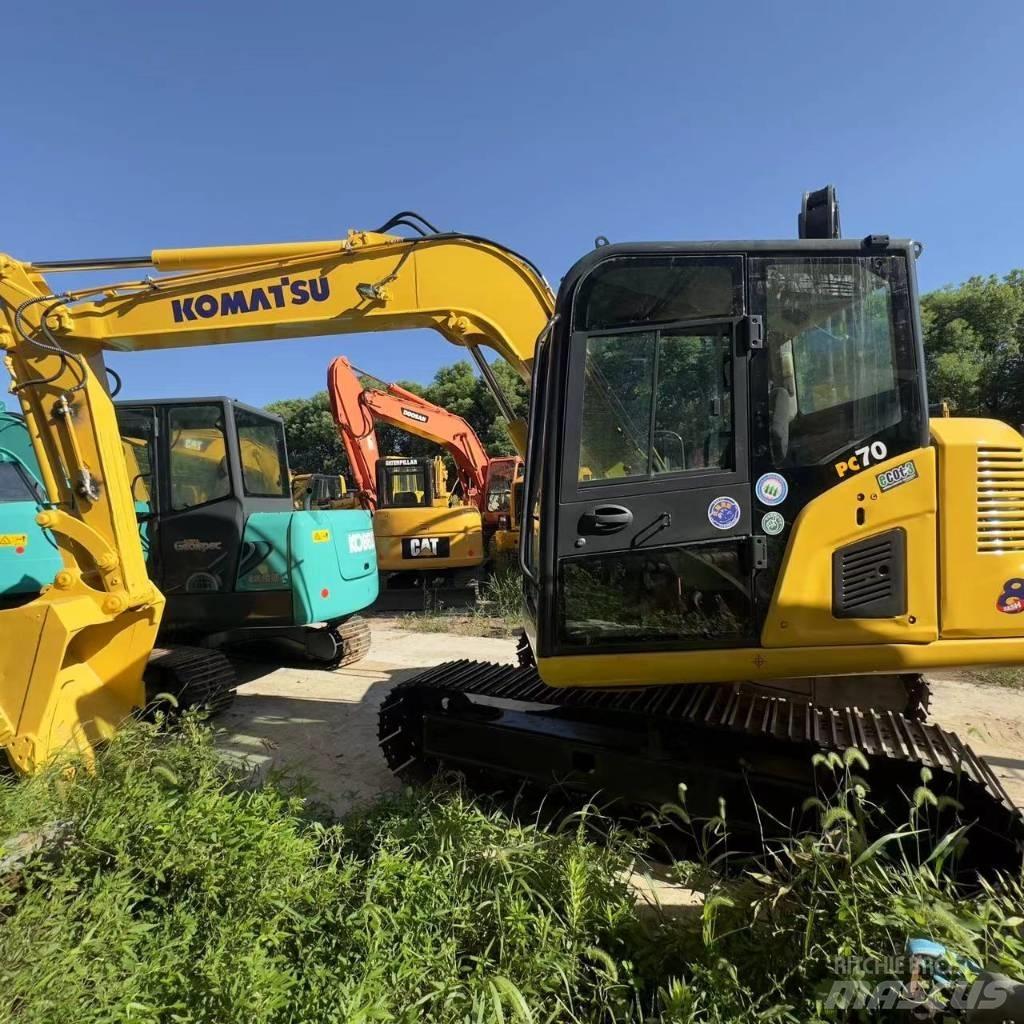 Komatsu PC 70 Lánctalpas kotrók
