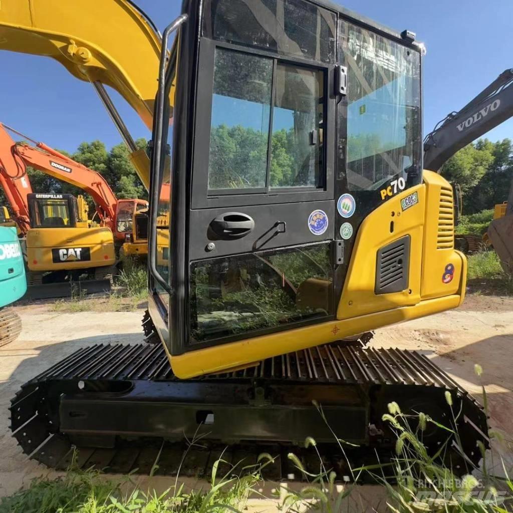 Komatsu PC 70 Lánctalpas kotrók
