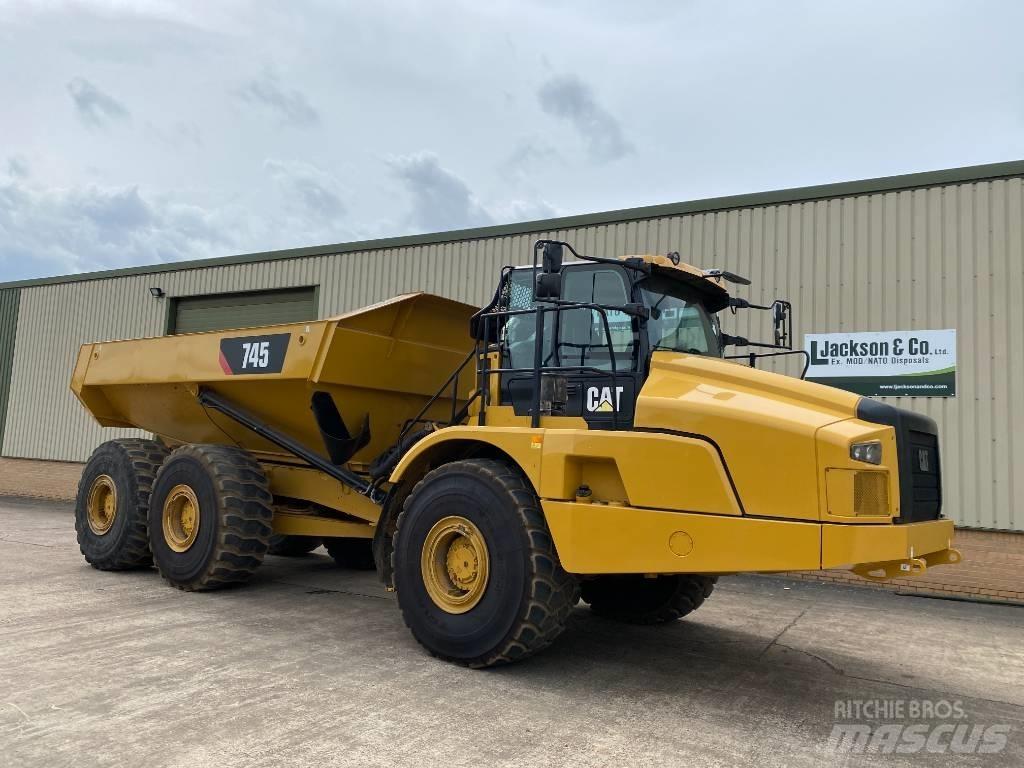 CAT 745 C Csuklósdömperek
