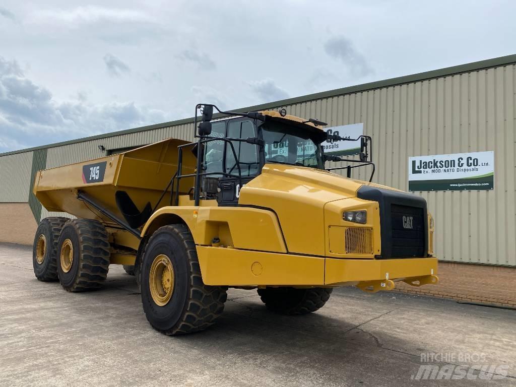 CAT 745 C Csuklósdömperek
