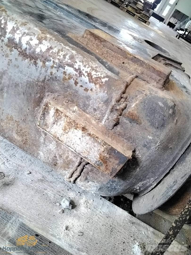 Komatsu 105F Kihordó daruk
