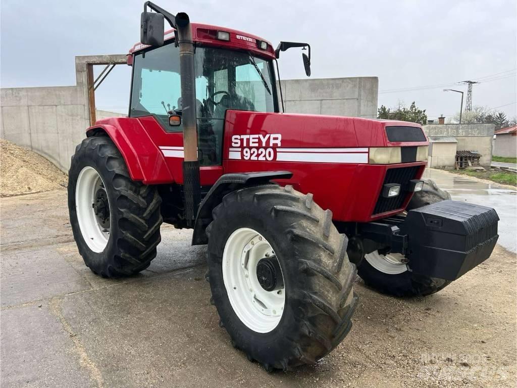 Steyr 9220 Traktorok