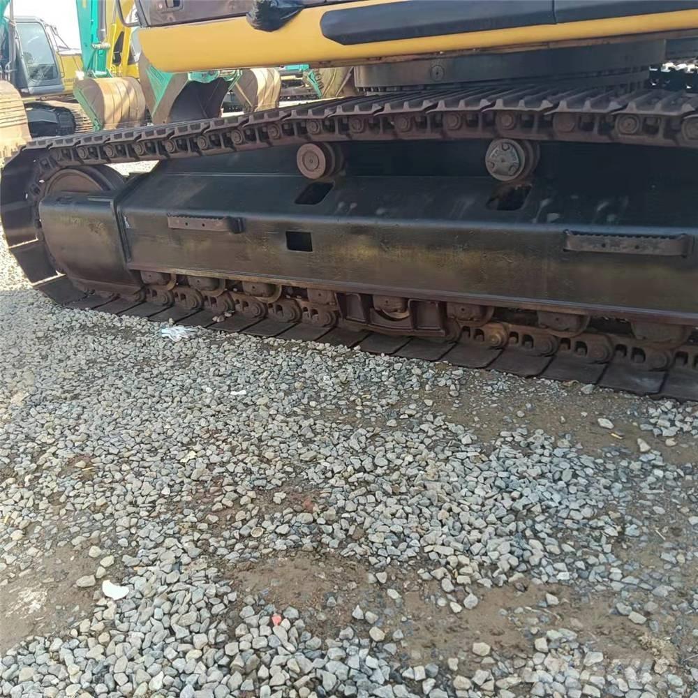 CAT 336D Lánctalpas kotrók