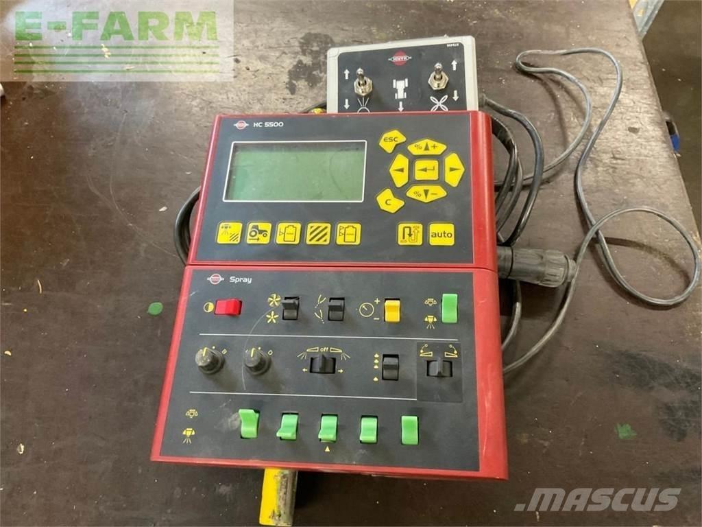 Hardi Master 1200 Vontatott trágyaszórók
