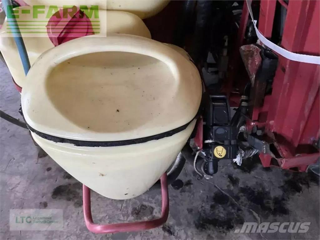 Hardi Master 1200 Vontatott trágyaszórók