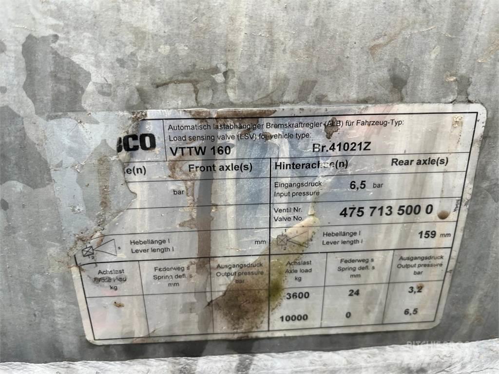 Briri VTTW 16700 Trágyaszóró
