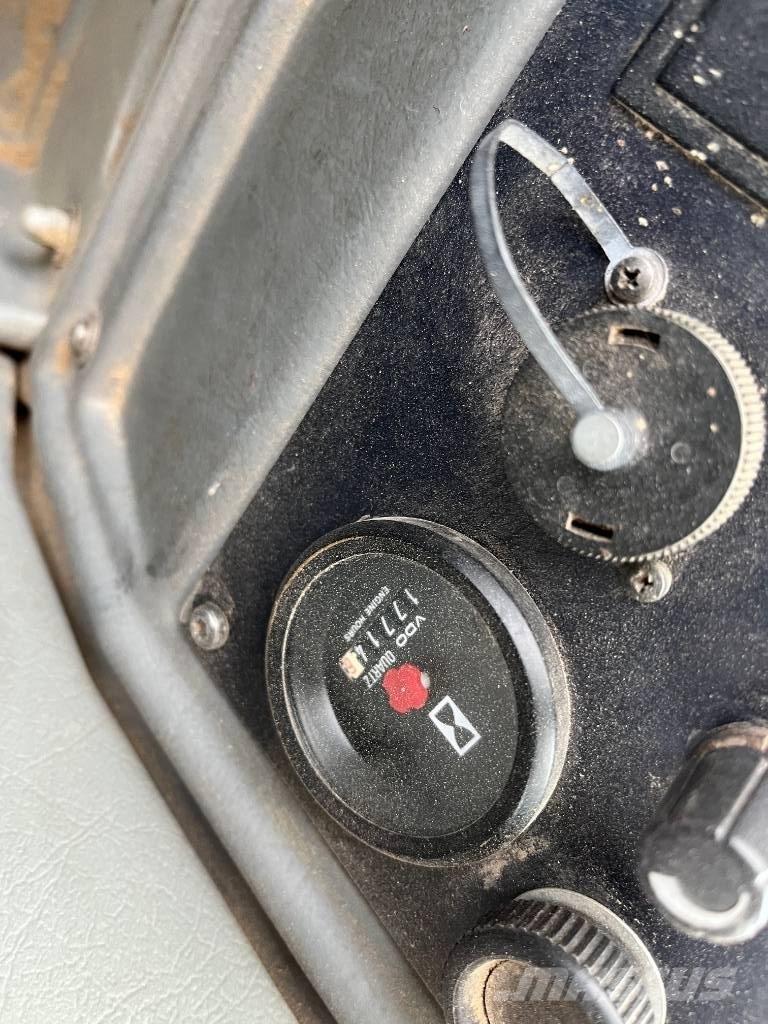 Volvo L 70 D Gumikerekes homlokrakodók