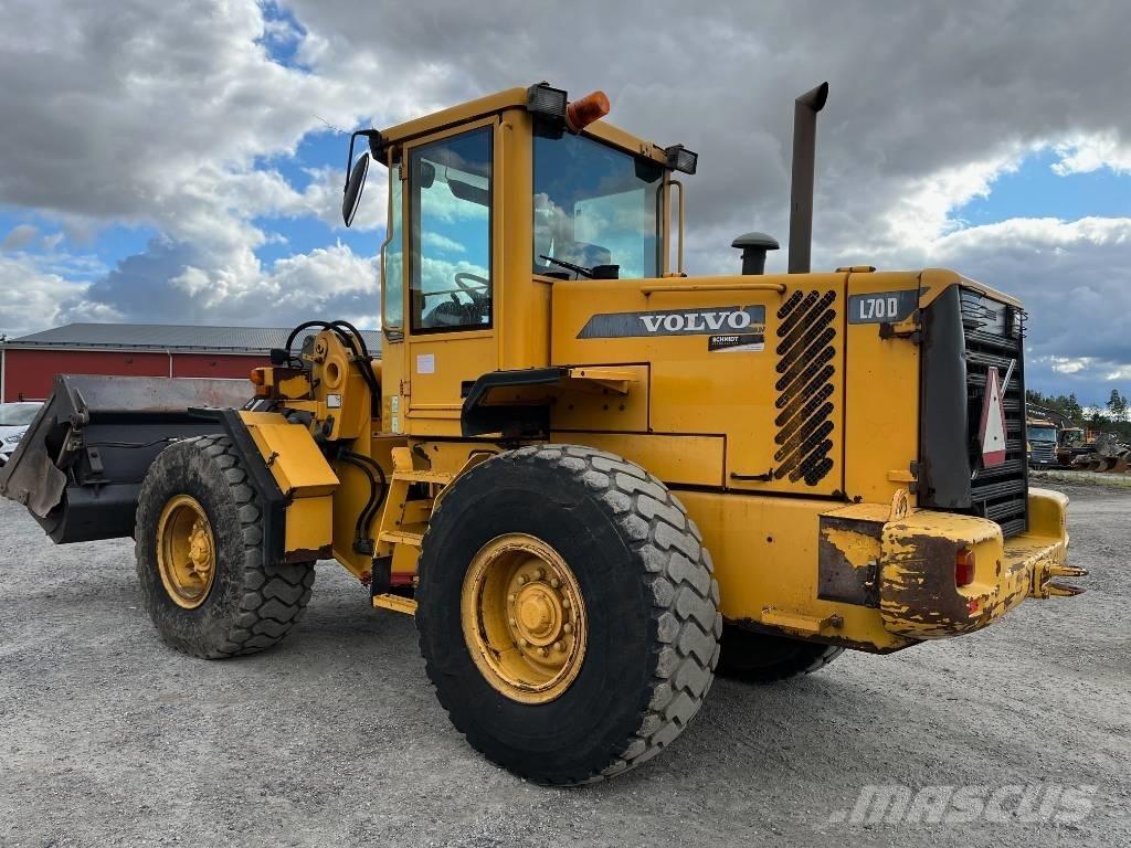 Volvo L 70 D Gumikerekes homlokrakodók