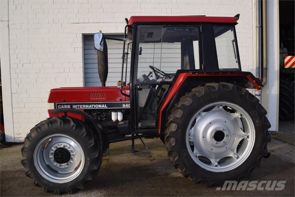 Case IH 840 A/S Traktorok