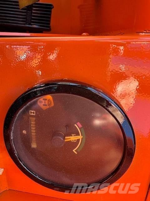 JLG 1054 Teleszkópos rakodók