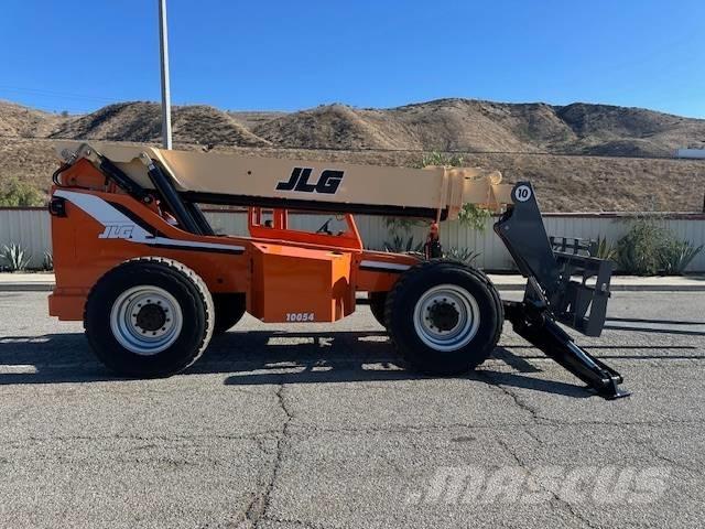 JLG 1054 Teleszkópos rakodók