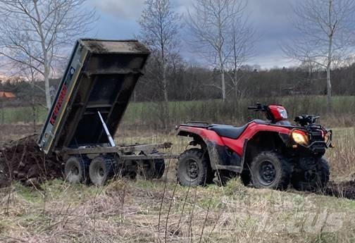  K Vagnen Offroad Billenő pótkocsik