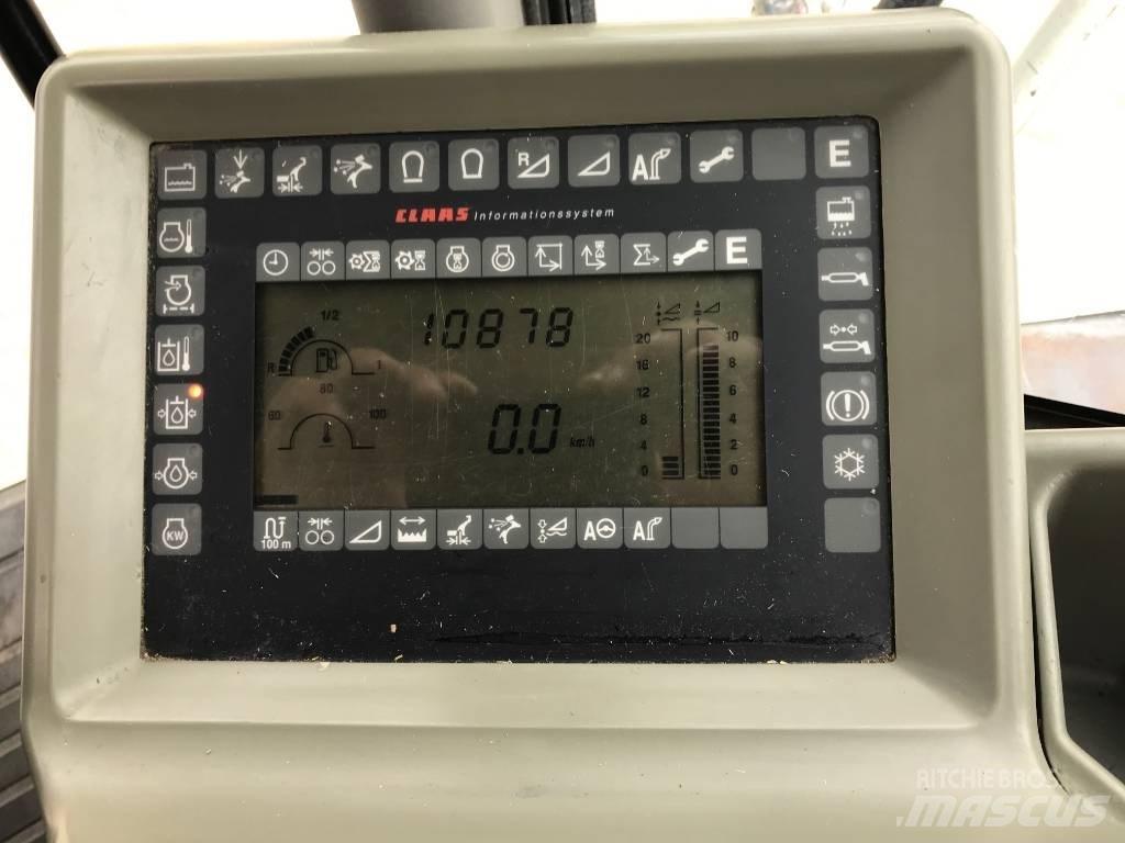 CLAAS JAGUAR 900 Önjáró szecskázók