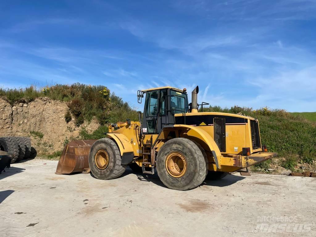 CAT 966 G Gumikerekes homlokrakodók