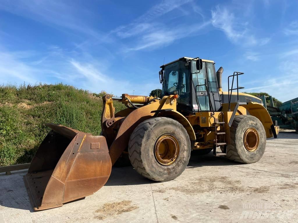 CAT 966 G Gumikerekes homlokrakodók