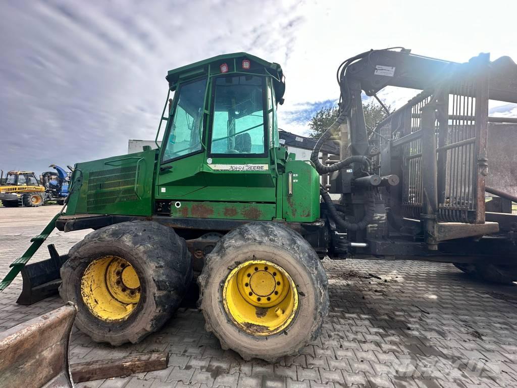 John Deere 1410D Kihordók