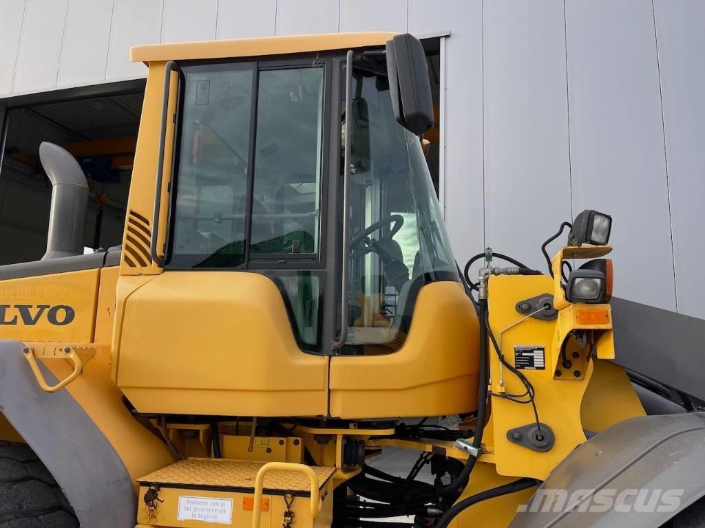 Volvo L 90 F CDC + BSS Gumikerekes homlokrakodók