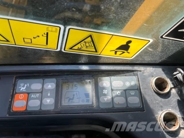 CAT 311 D Lánctalpas kotrók