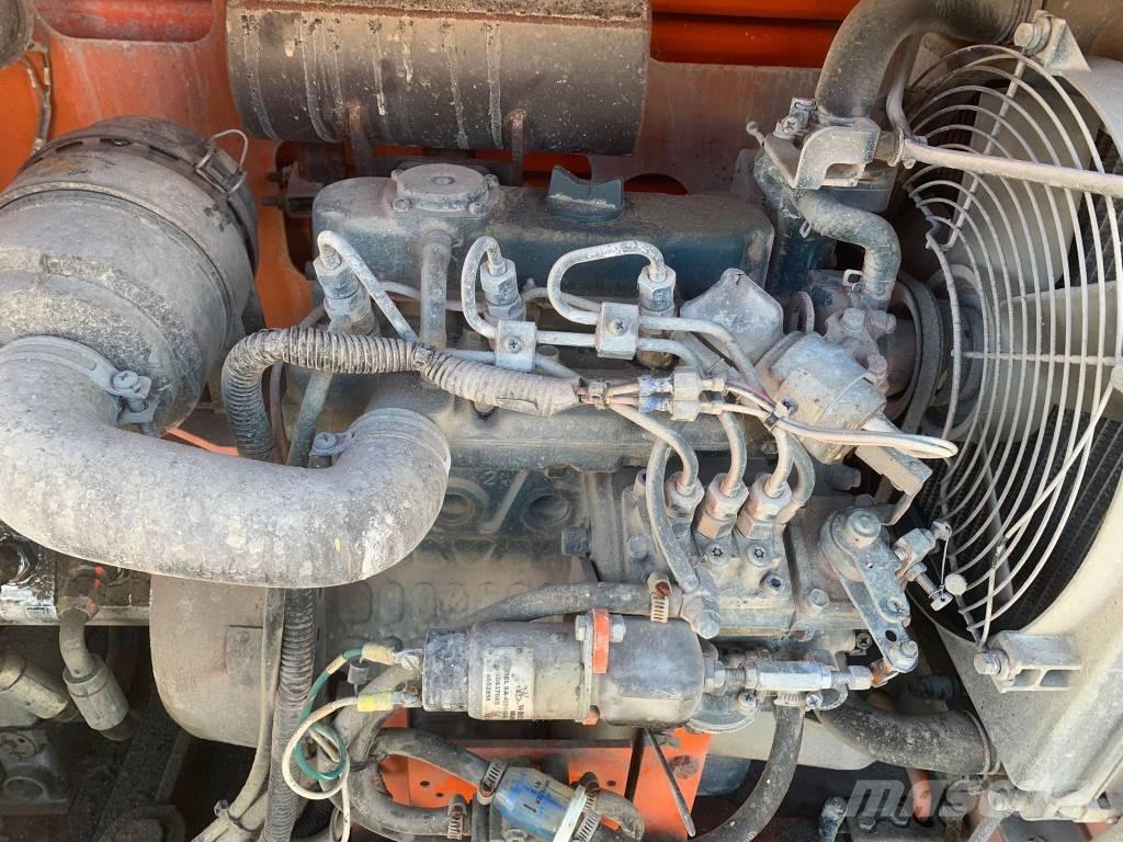 SkyJack SJ 6832 RT Ollós emelők