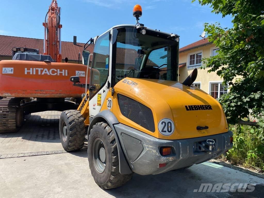Liebherr L 506 Gumikerekes homlokrakodók