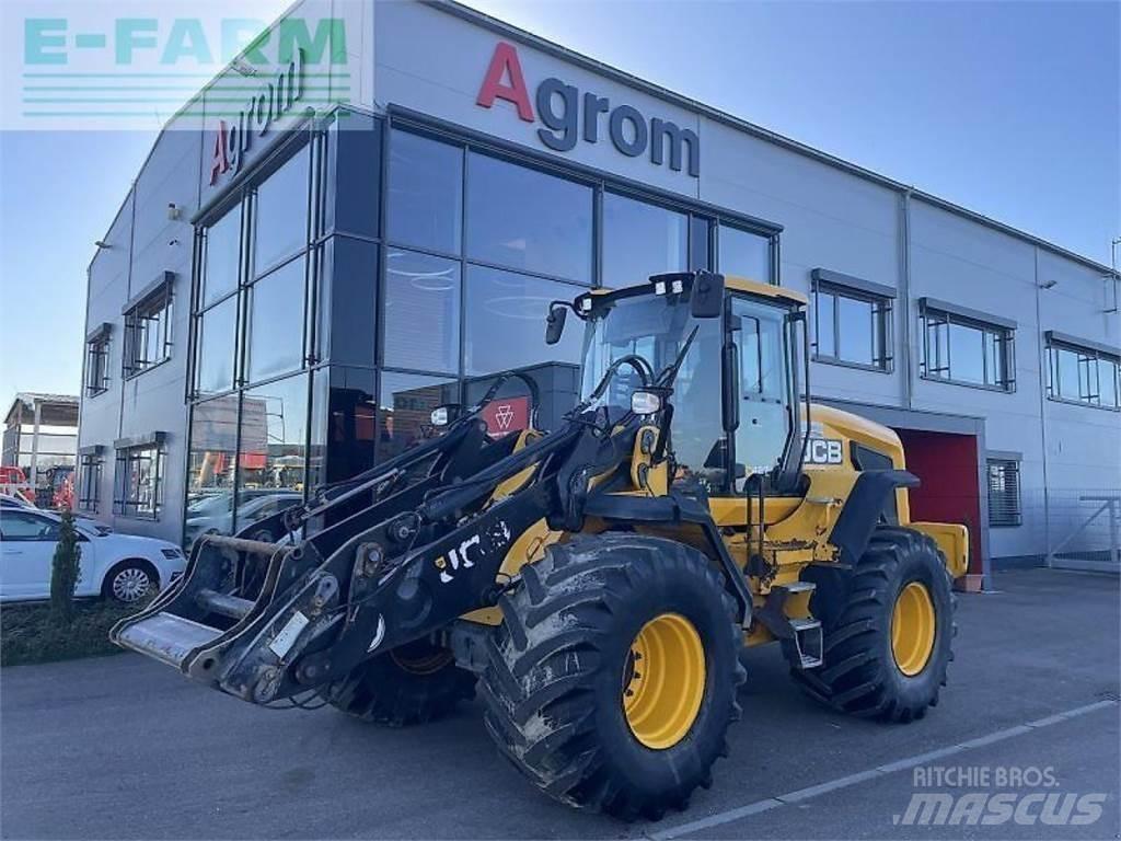 JCB 427 ht agri Mini kotrók < 7t
