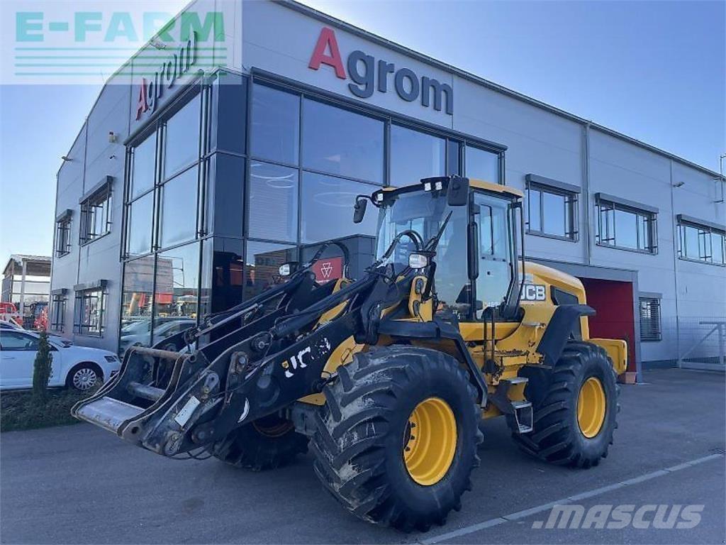 JCB 427 ht agri Mini kotrók < 7t