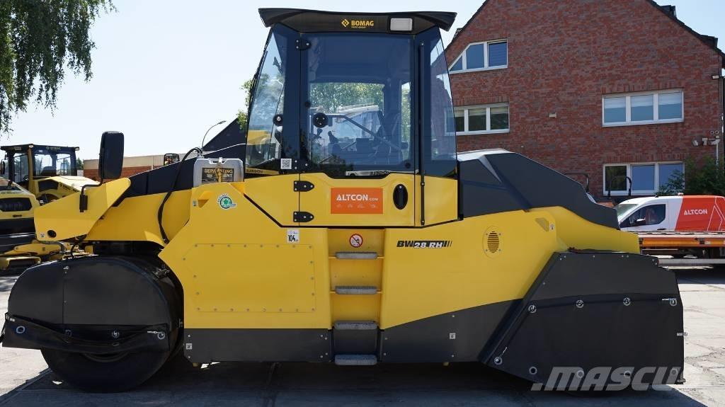 Bomag BW 28 RH Pneumatikus kerekes hengerek