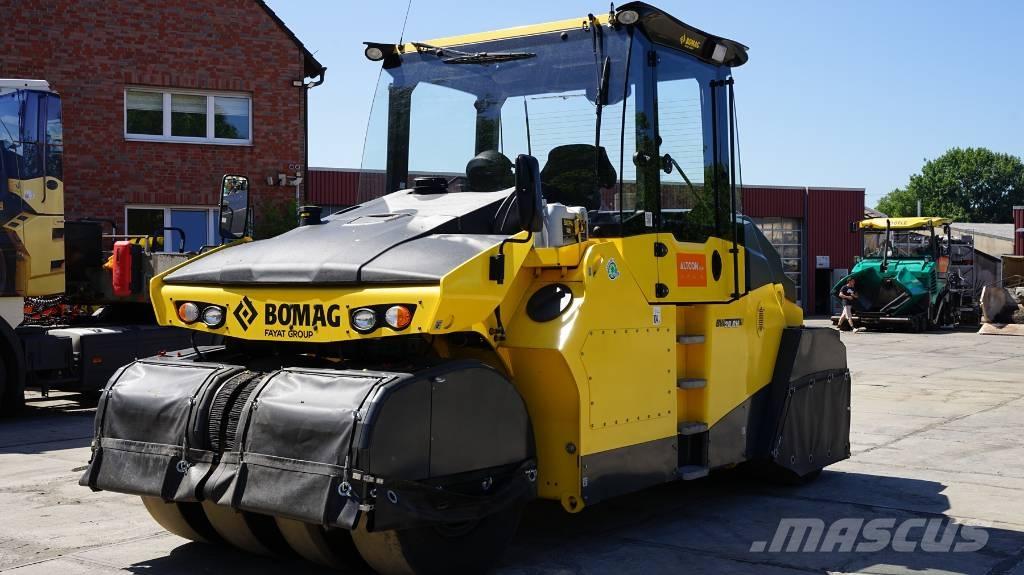 Bomag BW 28 RH Pneumatikus kerekes hengerek