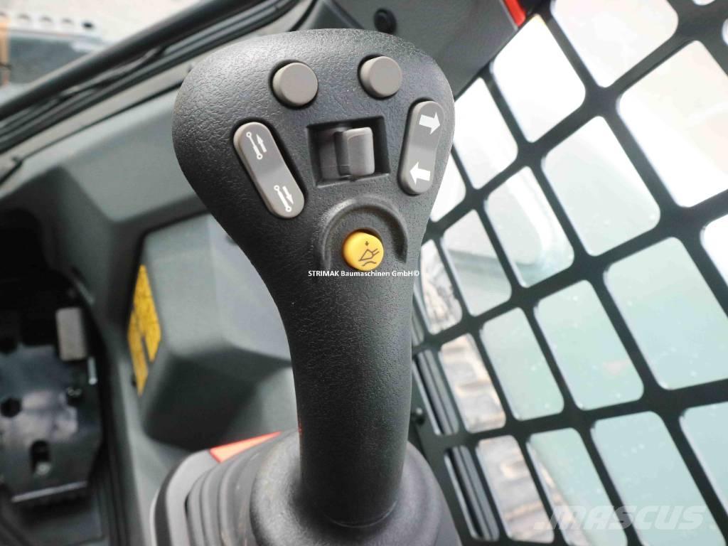 Bobcat T 76 Lánctalpas homlokrakodók