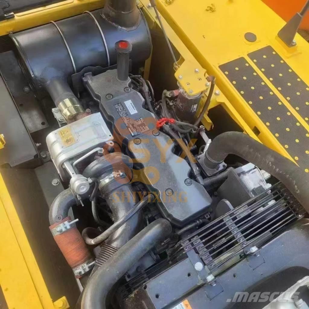 Komatsu PC 240 LC-8 Lánctalpas kotrók