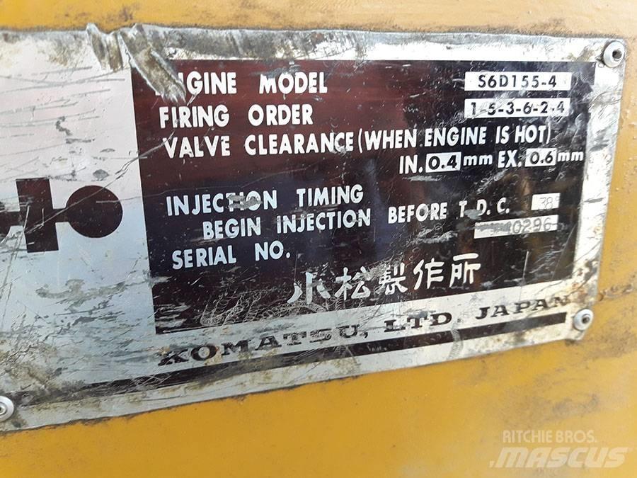 Komatsu D 155 A-1 lánctalpas dózerek